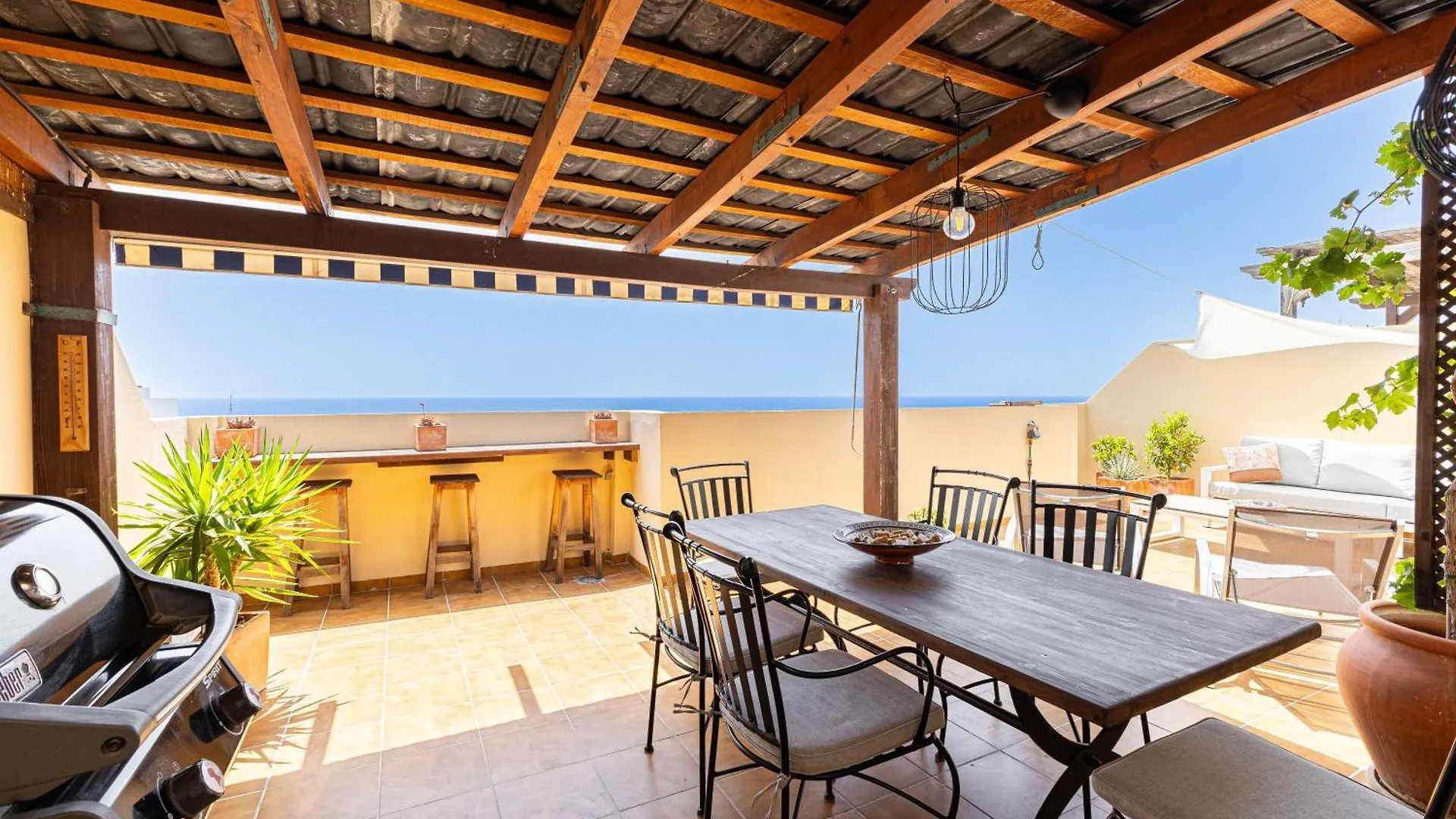 3 Bedroom Apartment With Private Rooftop Terrace Nerja Ισπανία