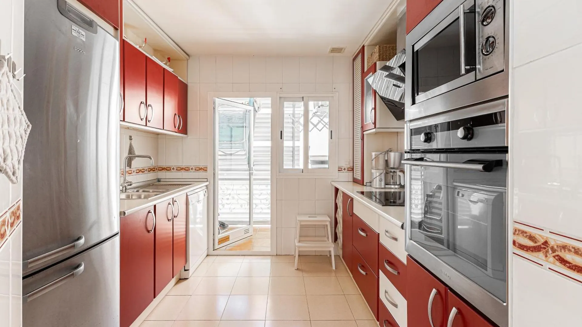 3 Bedroom Apartment With Private Rooftop Terrace Nerja 0*,  Ισπανία