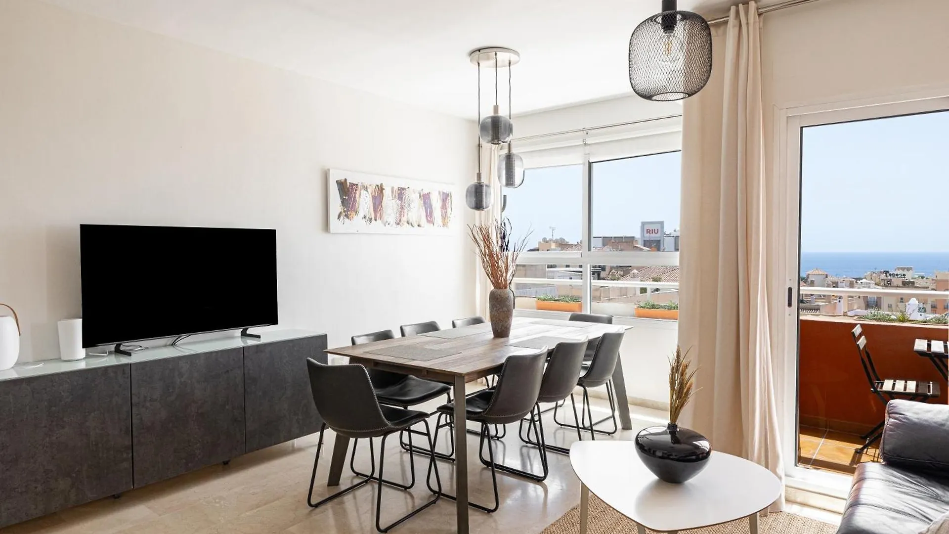 3 Bedroom Apartment With Private Rooftop Terrace Nerja